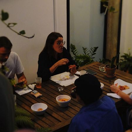 Jaca Hostel Funchal エクステリア 写真