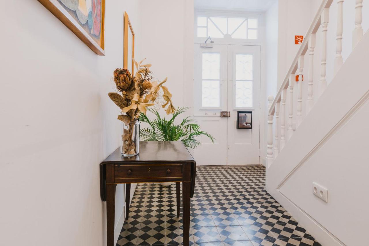 Jaca Hostel Funchal エクステリア 写真