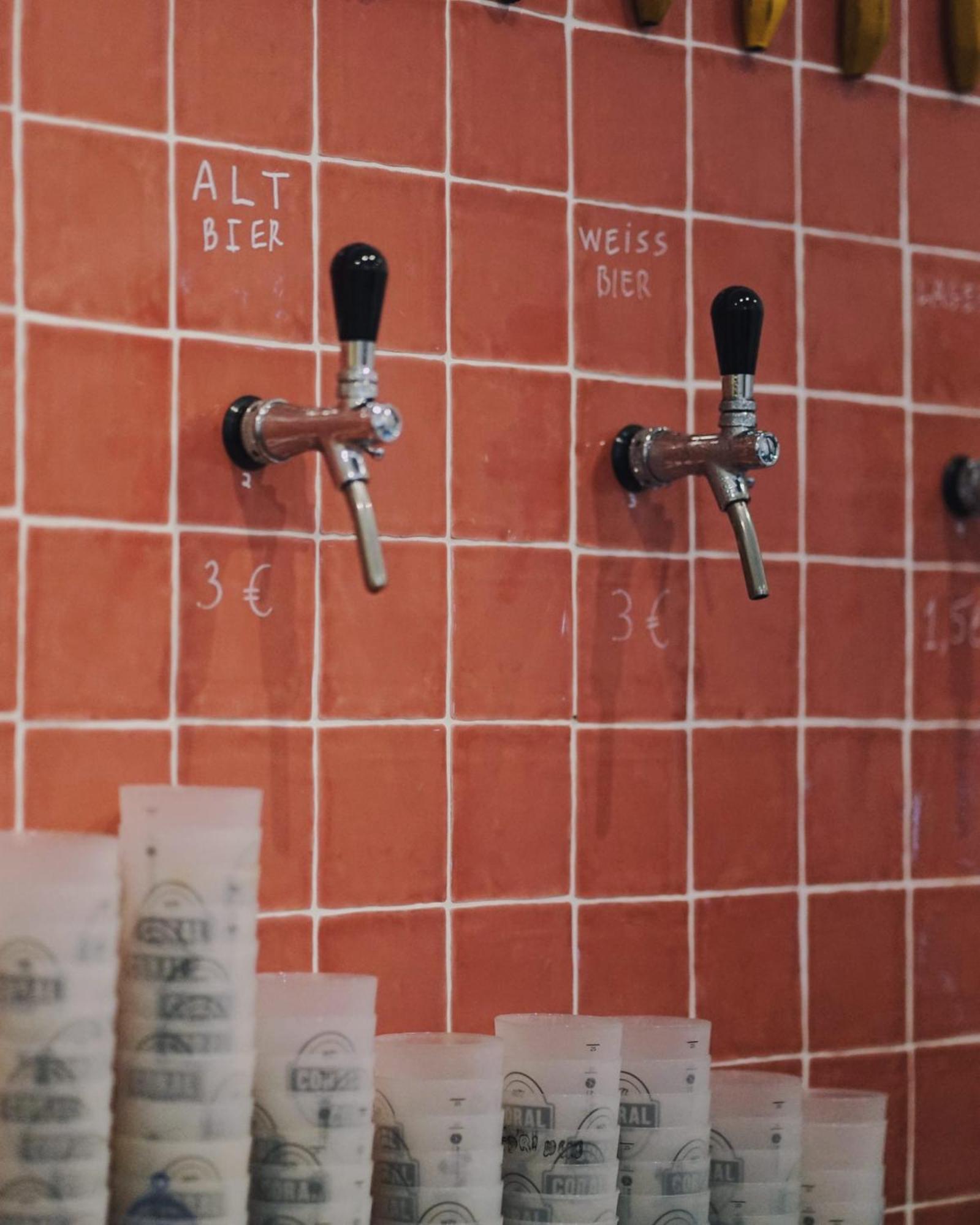 Jaca Hostel Funchal エクステリア 写真